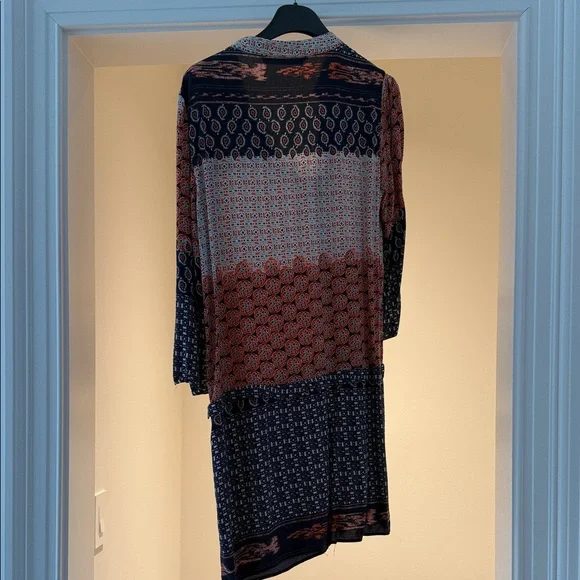 Zara Women’s Mixed-Print Navy and Rust Button-Front Dress - Picture 2 of 2